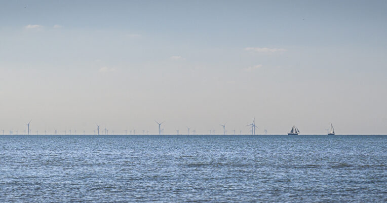 20241005-06-North-sea-with-windmills-on-the-horizon-764x400.jpg